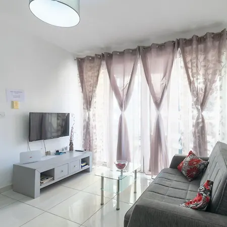 公寓 Modern And Spacious Close To The Sea 圣保罗湾城