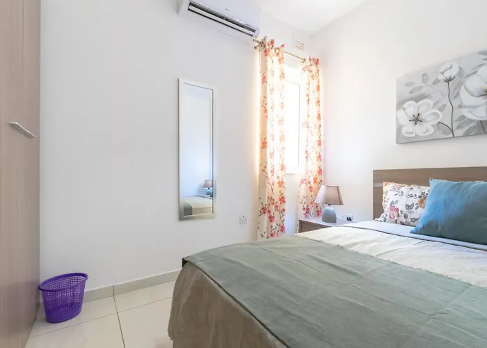 Modern And Spacious Close To The Sea *